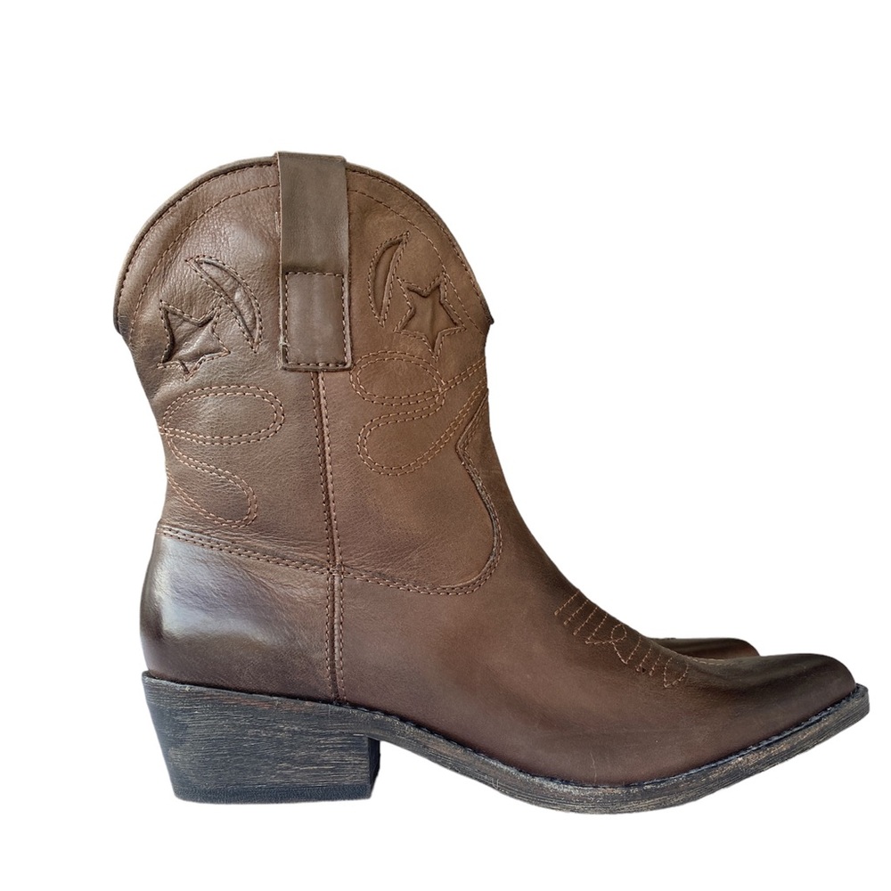 ZiGiny Brown Leather Side Zip Ankle Cowboy Boots